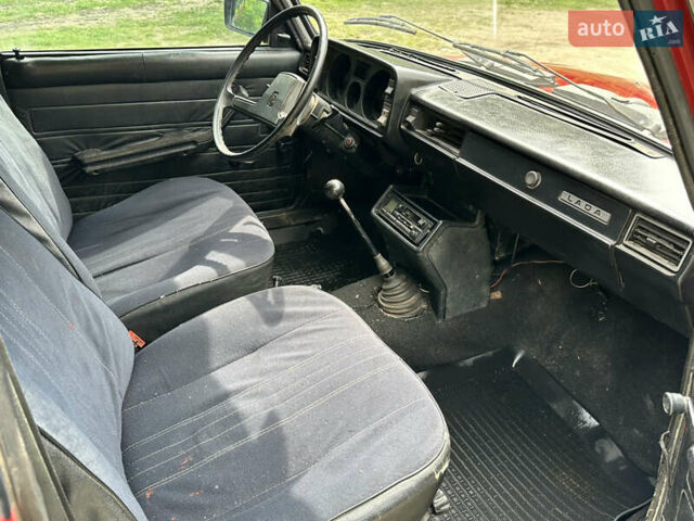Красный ВАЗ 2104, объемом двигателя 1.5 л и пробегом 180 тыс. км за 900 $, фото 7 на Automoto.ua