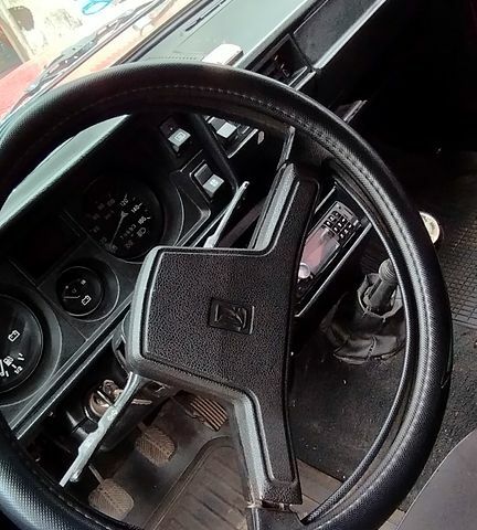 Красный ВАЗ 2104, объемом двигателя 1.5 л и пробегом 79 тыс. км за 1200 $, фото 5 на Automoto.ua