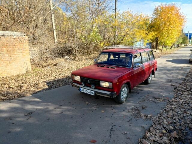 Красный ВАЗ 2104, объемом двигателя 1.5 л и пробегом 350 тыс. км за 650 $, фото 2 на Automoto.ua