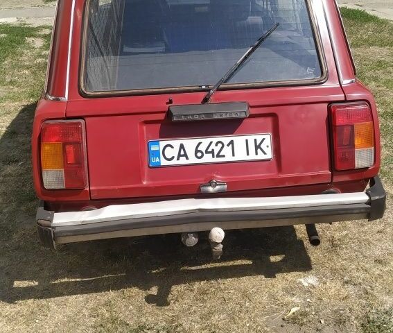 Красный ВАЗ 2104, объемом двигателя 1.5 л и пробегом 196 тыс. км за 1000 $, фото 3 на Automoto.ua