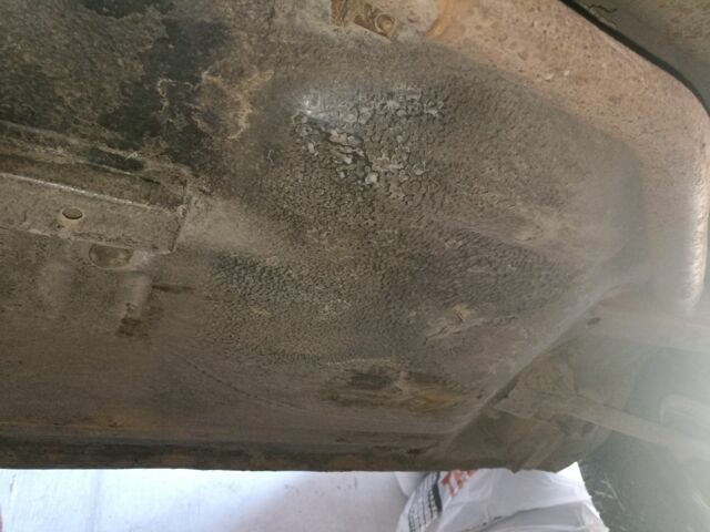 Красный ВАЗ 2104, объемом двигателя 1.5 л и пробегом 85 тыс. км за 1000 $, фото 14 на Automoto.ua