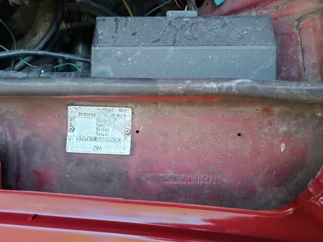 Красный ВАЗ 2104, объемом двигателя 1.5 л и пробегом 85 тыс. км за 1000 $, фото 7 на Automoto.ua