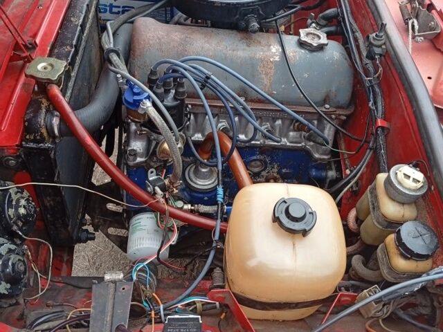 ВАЗ 2104 1998 в Александрие на Automoto.ua Красный ВАЗ 2104, объемом двигателя 1.5 л и пробегом 200 тыс. км за 500 $, фото 3 на Automoto.ua