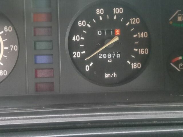 Красный ВАЗ 2104, объемом двигателя 1.6 л и пробегом 2 тыс. км за 833 $, фото 2 на Automoto.ua