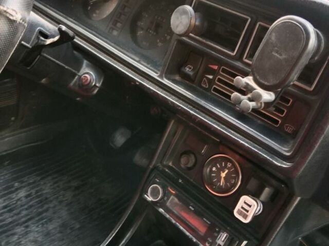 Красный ВАЗ 2104, объемом двигателя 1.5 л и пробегом 120 тыс. км за 1250 $, фото 5 на Automoto.ua