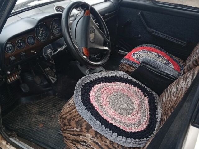 ВАЗ 2104 1998 в Александрие на Automoto.ua Красный ВАЗ 2104, объемом двигателя 1.5 л и пробегом 200 тыс. км за 500 $, фото 2 на Automoto.ua