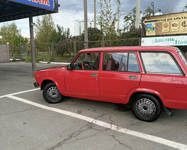 Красный ВАЗ 2104, объемом двигателя 1.69 л и пробегом 190 тыс. км за 1000 $, фото 2 на Automoto.ua