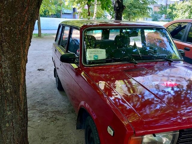 Красный ВАЗ 2104, объемом двигателя 1.6 л и пробегом 87 тыс. км за 1100 $, фото 2 на Automoto.ua