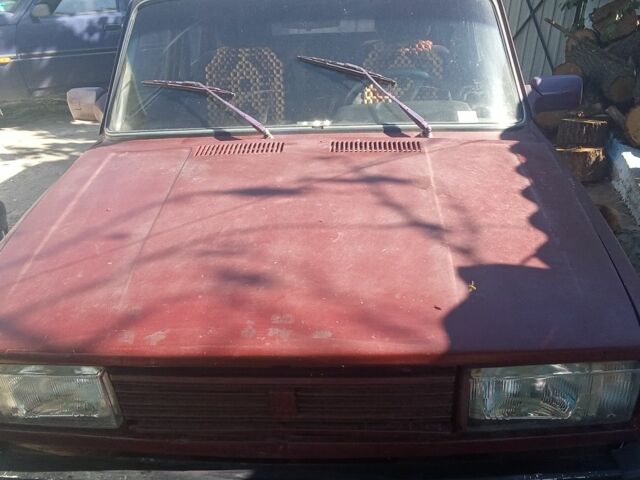 Красный ВАЗ 2104, объемом двигателя 0 л и пробегом 90 тыс. км за 597 $, фото 5 на Automoto.ua