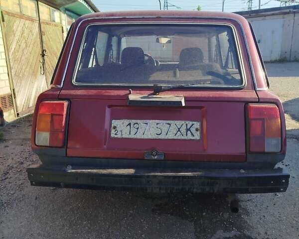 Красный ВАЗ 2104, объемом двигателя 1.5 л и пробегом 5 тыс. км за 717 $, фото 2 на Automoto.ua