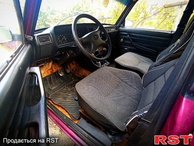 Красный ВАЗ 2104, объемом двигателя 1.5 л и пробегом 201 тыс. км за 1300 $, фото 3 на Automoto.ua