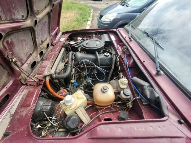 Красный ВАЗ 2104, объемом двигателя 1.5 л и пробегом 100 тыс. км за 782 $, фото 7 на Automoto.ua