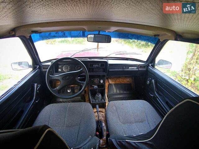 Красный ВАЗ 2104, объемом двигателя 1.45 л и пробегом 210 тыс. км за 1250 $, фото 5 на Automoto.ua