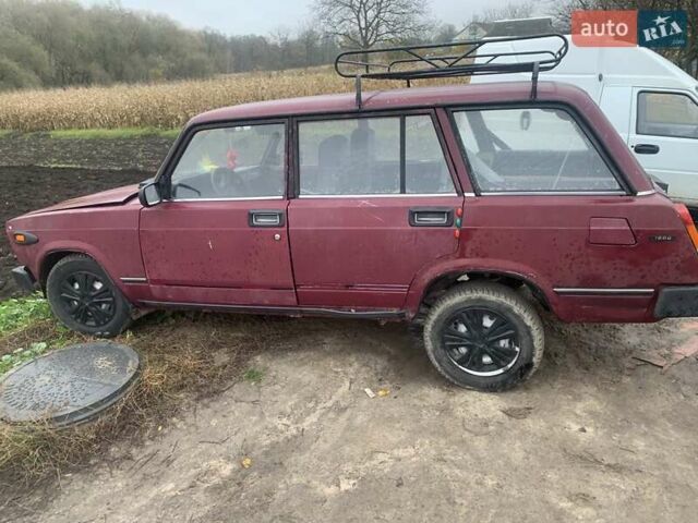 Красный ВАЗ 2104, объемом двигателя 0 л и пробегом 160 тыс. км за 650 $, фото 2 на Automoto.ua