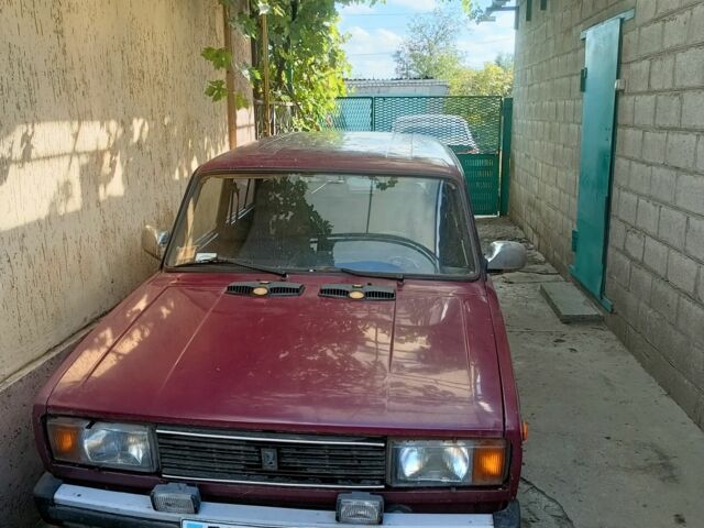Красный ВАЗ 2104, объемом двигателя 0 л и пробегом 70 тыс. км за 1500 $, фото 1 на Automoto.ua