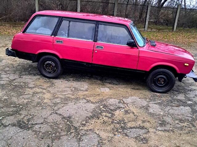 Красный ВАЗ 2104, объемом двигателя 1.5 л и пробегом 0 тыс. км за 800 $, фото 1 на Automoto.ua