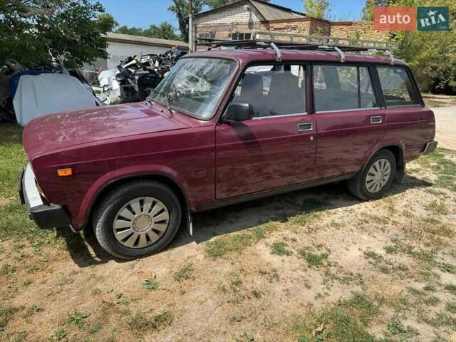 ВАЗ 2104 2002 в Фастове на Automoto.ua Красный ВАЗ 2104, объемом двигателя 0 л и пробегом 96 тыс. км за 1500 $, фото 6 на Automoto.ua