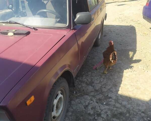 Красный ВАЗ 2104, объемом двигателя 1.5 л и пробегом 70 тыс. км за 900 $, фото 4 на Automoto.ua