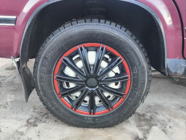 Красный ВАЗ 2104, объемом двигателя 1.5 л и пробегом 83 тыс. км за 850 $, фото 4 на Automoto.ua