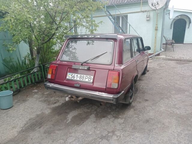 Красный ВАЗ 2104, объемом двигателя 1.5 л и пробегом 83 тыс. км за 1000 $, фото 9 на Automoto.ua