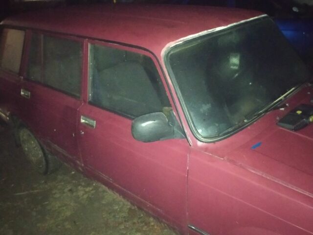 Красный ВАЗ 2104, объемом двигателя 1.5 л и пробегом 70 тыс. км за 900 $, фото 10 на Automoto.ua