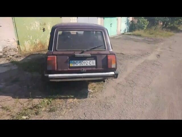 ВАЗ 2104 2002 в Краматорске на Automoto.ua Красный ВАЗ 2104, объемом двигателя 0 л и пробегом 1 тыс. км за 651 $, фото 2 на Automoto.ua