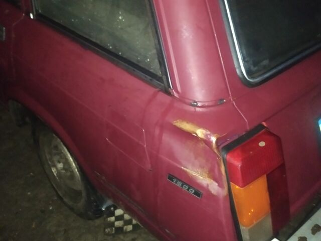 Червоний ВАЗ 2104, об'ємом двигуна 1.5 л та пробігом 70 тис. км за 900 $, фото 7 на Automoto.ua