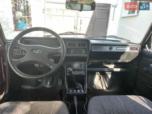 Красный ВАЗ 2104, объемом двигателя 1.5 л и пробегом 35 тыс. км за 1850 $, фото 42 на Automoto.ua