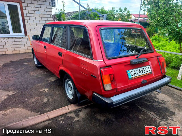 Красный ВАЗ 2104, объемом двигателя 1.5 л и пробегом 133 тыс. км за 1650 $, фото 3 на Automoto.ua