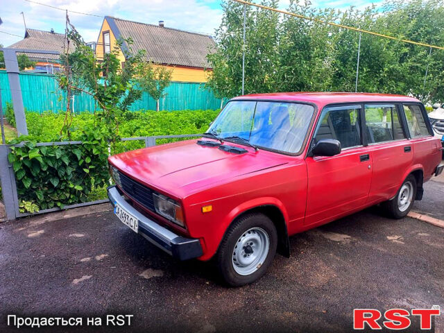 Красный ВАЗ 2104, объемом двигателя 1.5 л и пробегом 133 тыс. км за 1650 $, фото 1 на Automoto.ua