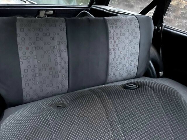 Красный ВАЗ 2104, объемом двигателя 0 л и пробегом 85 тыс. км за 800 $, фото 2 на Automoto.ua