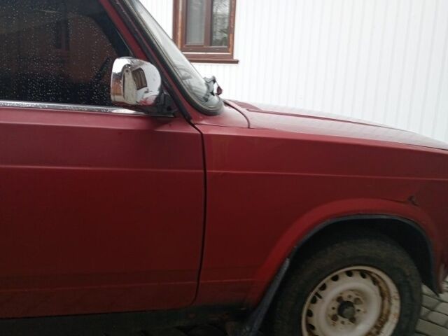 Красный ВАЗ 2104, объемом двигателя 1 л и пробегом 380 тыс. км за 1000 $, фото 3 на Automoto.ua