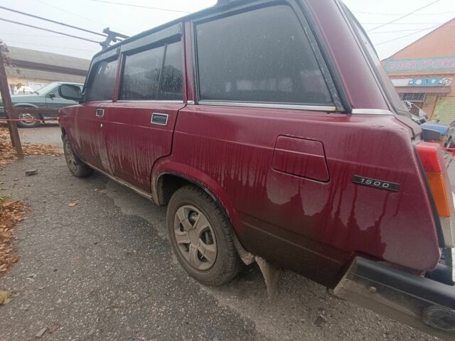 Красный ВАЗ 2104, объемом двигателя 1.5 л и пробегом 1000 тыс. км за 1000 $, фото 4 на Automoto.ua