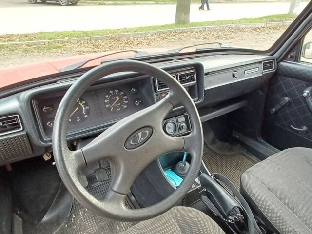 Красный ВАЗ 2104, объемом двигателя 1.5 л и пробегом 45 тыс. км за 2500 $, фото 5 на Automoto.ua