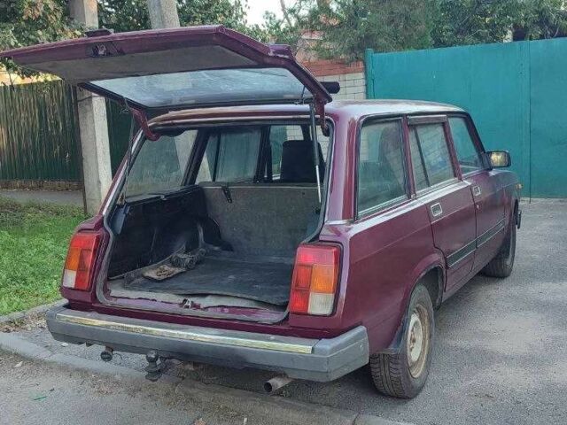 Красный ВАЗ 2104, объемом двигателя 1.5 л и пробегом 22 тыс. км за 1000 $, фото 4 на Automoto.ua