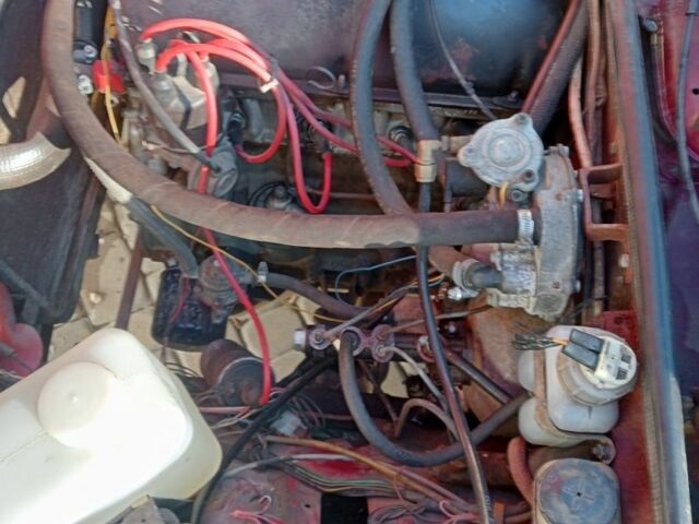 Красный ВАЗ 2104, объемом двигателя 1 л и пробегом 380 тыс. км за 1000 $, фото 7 на Automoto.ua