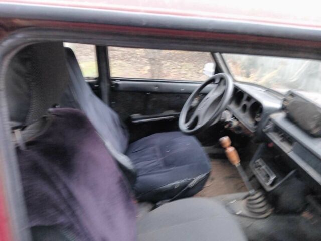 Червоний ВАЗ 2104, об'ємом двигуна 1.5 л та пробігом 230 тис. км за 404 $, фото 4 на Automoto.ua