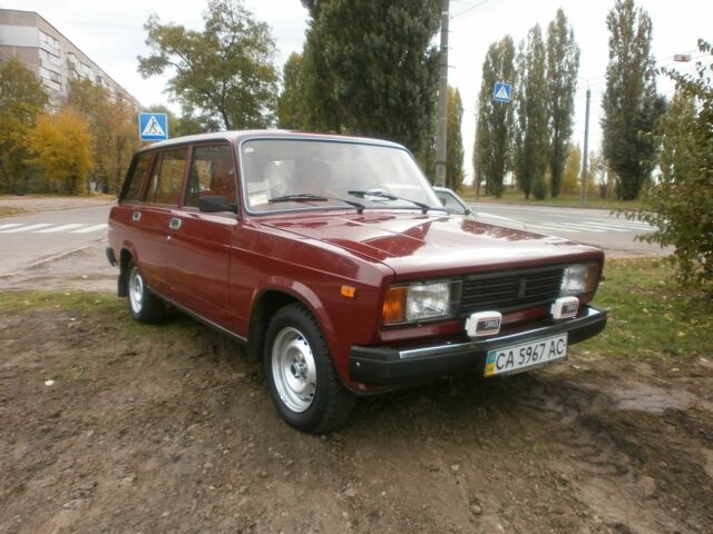 ВАЗ 2104 2005 в Черкассах на Automoto.ua Красный ВАЗ 2104, объемом двигателя 1.5 л и пробегом 122 тыс. км за 2200 $, фото 2 на Automoto.ua