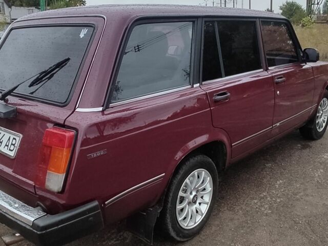 Красный ВАЗ 2104, объемом двигателя 1.5 л и пробегом 180 тыс. км за 2600 $, фото 2 на Automoto.ua