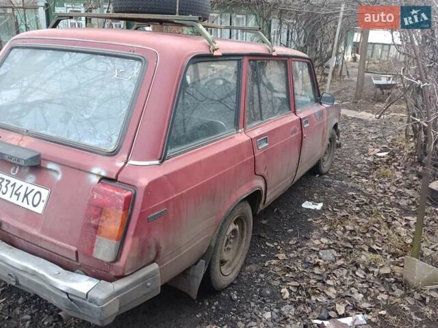 Красный ВАЗ 2104, объемом двигателя 1.45 л и пробегом 100 тыс. км за 647 $, фото 6 на Automoto.ua