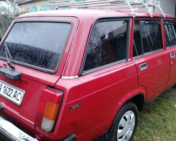 Красный ВАЗ 2104, объемом двигателя 1.5 л и пробегом 37 тыс. км за 1497 $, фото 3 на Automoto.ua