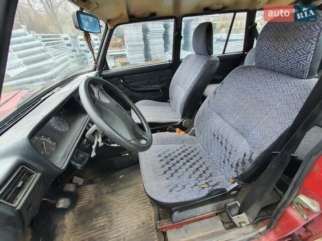 Красный ВАЗ 2104, объемом двигателя 1.5 л и пробегом 110 тыс. км за 400 $, фото 4 на Automoto.ua