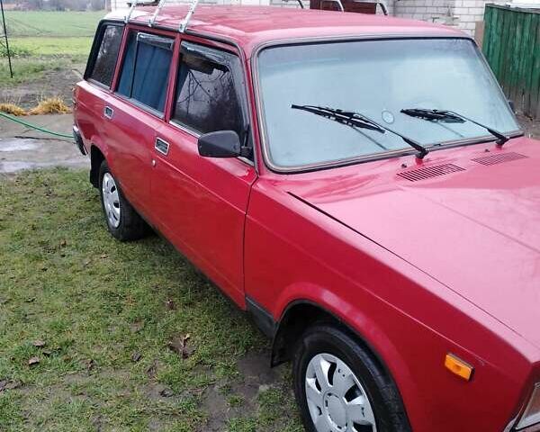 Красный ВАЗ 2104, объемом двигателя 1.5 л и пробегом 37 тыс. км за 1497 $, фото 2 на Automoto.ua