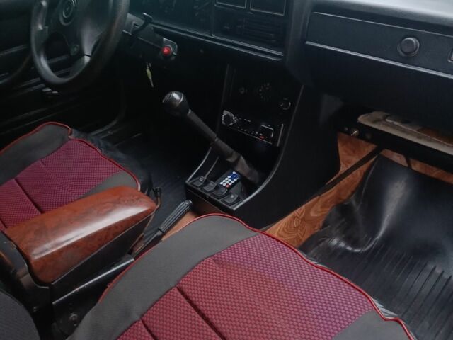 Красный ВАЗ 2104, объемом двигателя 1.5 л и пробегом 66 тыс. км за 2100 $, фото 20 на Automoto.ua