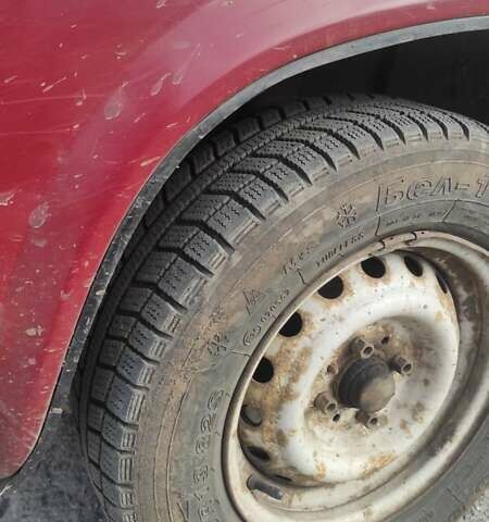 Красный ВАЗ 2104, объемом двигателя 1.45 л и пробегом 200 тыс. км за 1400 $, фото 9 на Automoto.ua