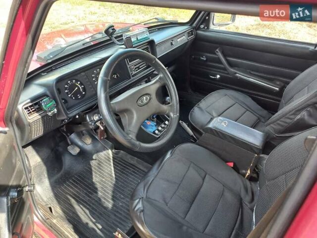 Червоний ВАЗ 2104, об'ємом двигуна 1.45 л та пробігом 118 тис. км за 2000 $, фото 8 на Automoto.ua