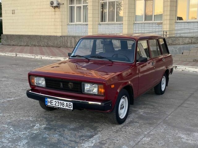 Красный ВАЗ 2104, объемом двигателя 1.5 л и пробегом 21 тыс. км за 3200 $, фото 2 на Automoto.ua