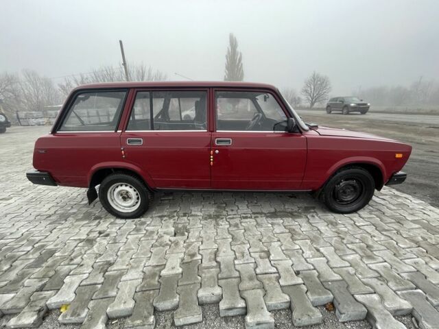 Красный ВАЗ 2104, объемом двигателя 1.5 л и пробегом 60 тыс. км за 834 $, фото 3 на Automoto.ua