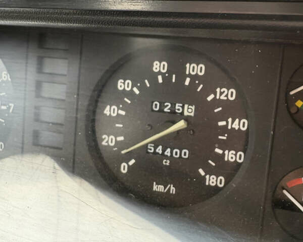 Красный ВАЗ 2104, объемом двигателя 1.5 л и пробегом 150 тыс. км за 1100 $, фото 7 на Automoto.ua
