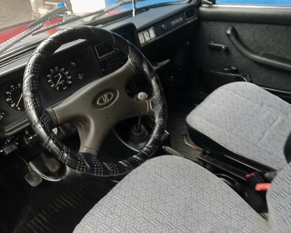 Червоний ВАЗ 2104, об'ємом двигуна 1.5 л та пробігом 86 тис. км за 2500 $, фото 10 на Automoto.ua